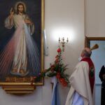 Wprowadzenie relikwii św. Siostry Faustyny i poświęcenie obrazu Jezusa Miłosiernego w kaplicy Sióstr Franciszkanek Rodziny Maryi w Krakowie - 18 sierpnia 2022